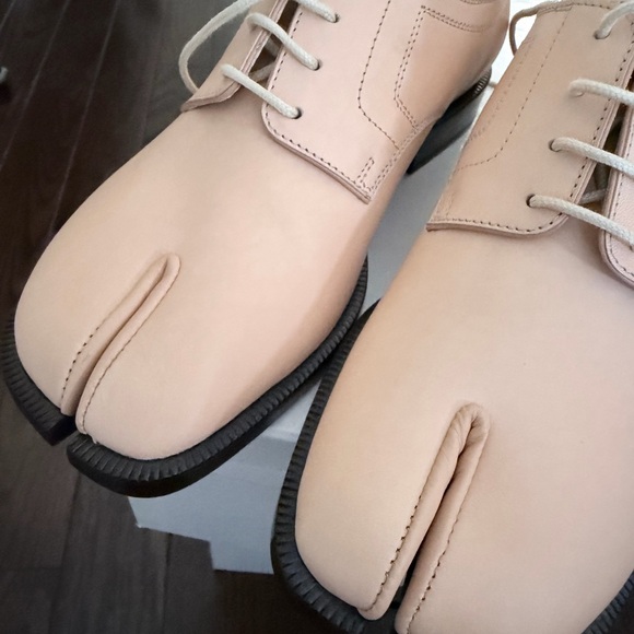 BNIB Margiela tabi lace up 36 - Picture 3 of 6